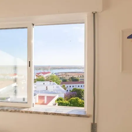 Appartement Sunset Entre A Ria E O Teatro Faro