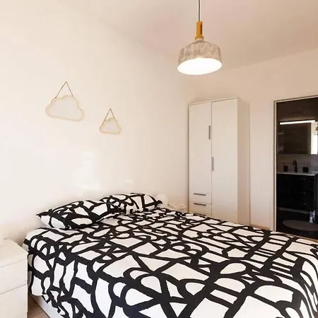 Appartement Sunset Entre A Ria E O Teatro